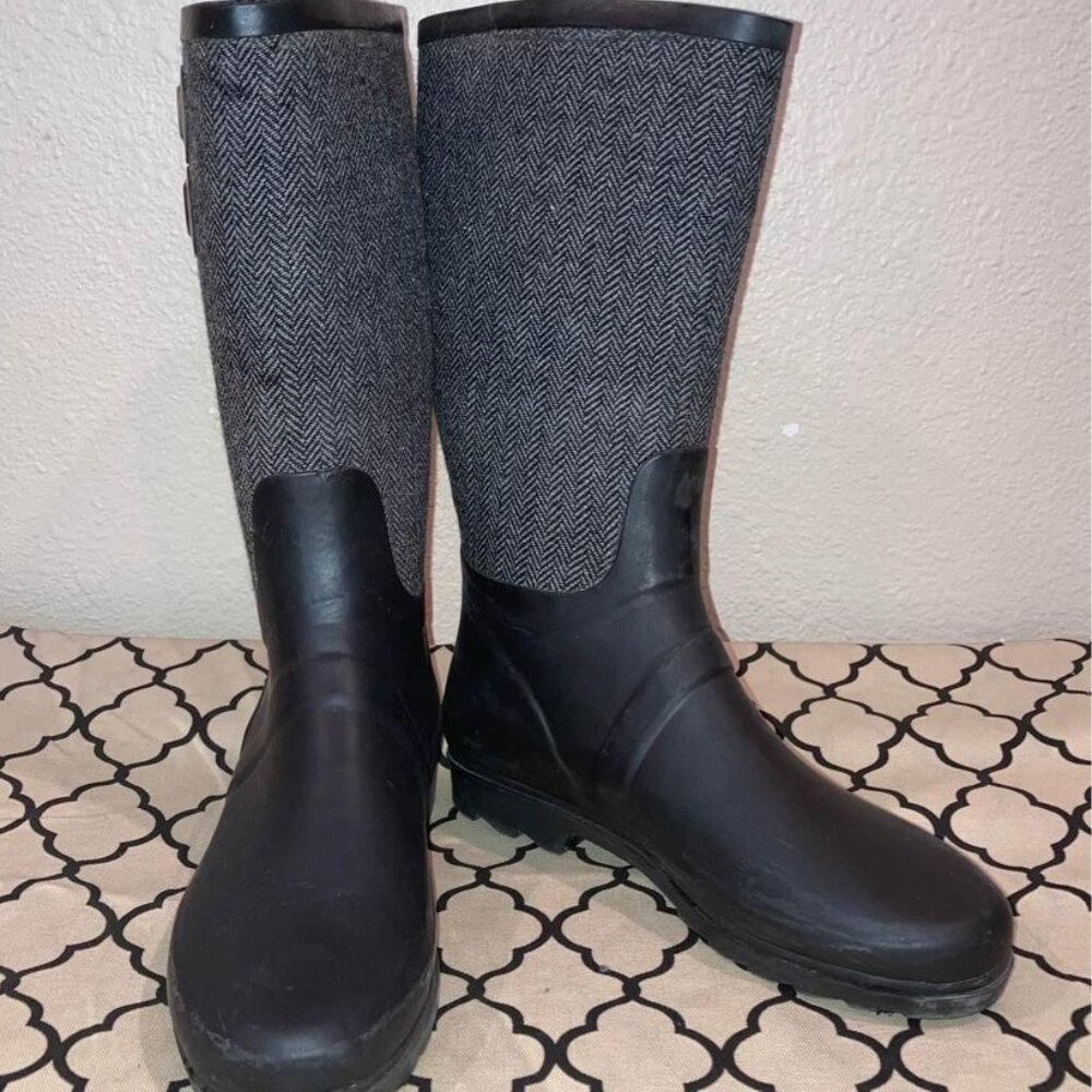 Women’s Chooka Tall Rain Boots Size 9